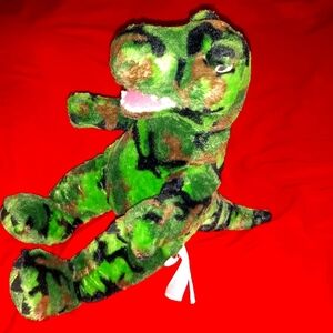 Build-a-bear dinosaur 🦖 plush.